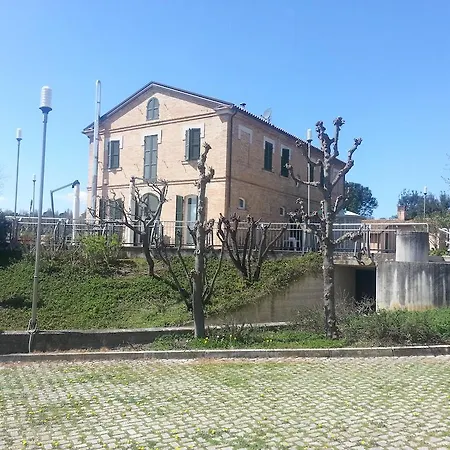 Bed & Breakfast La Collinetta Monte Roberto